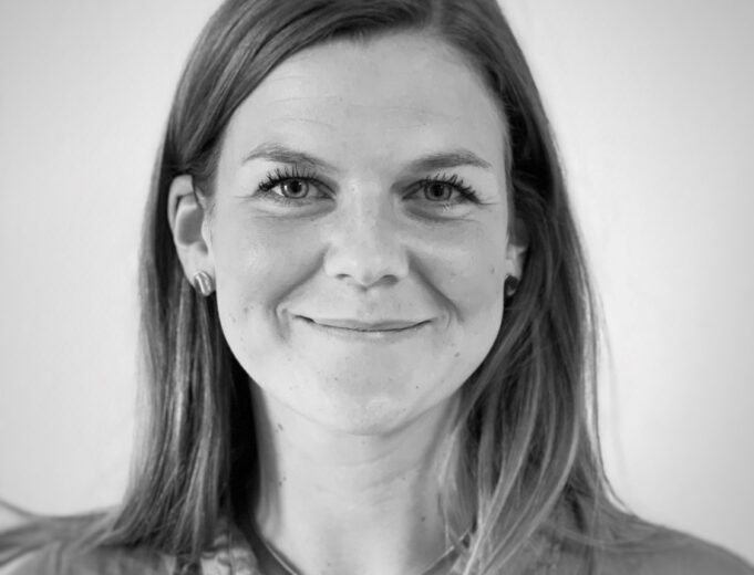 Emma Pe3